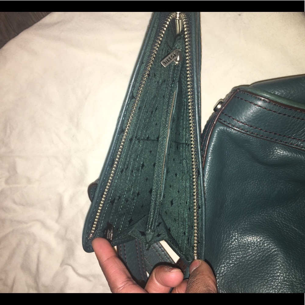 Fossil Crossbody & Matching Wallet - image 2